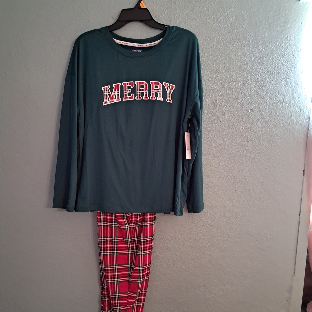 Women's Festive Pajama Set - Teal and Red Plaid